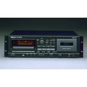 TASCAM CD-500 CD Player / Cassette Recorder Combination Deck